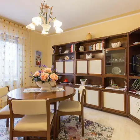 Giardino Dei Limoni Holiday home *